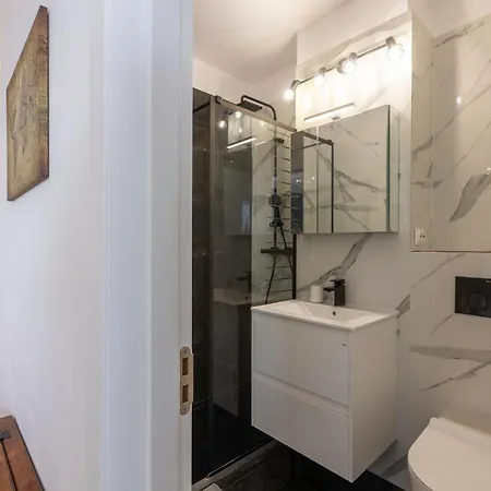 Apartament Skyline View *